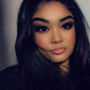 Meet your Posher, Giselle